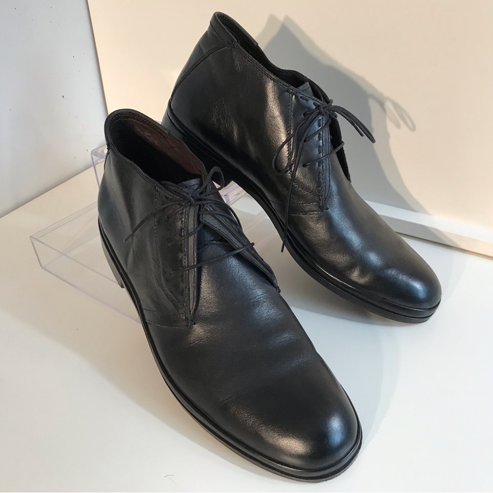 John Varvatos Luxe Leather Chukka Boots [9.5]